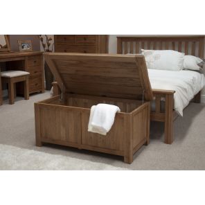 Rustic Oak Blanket Box